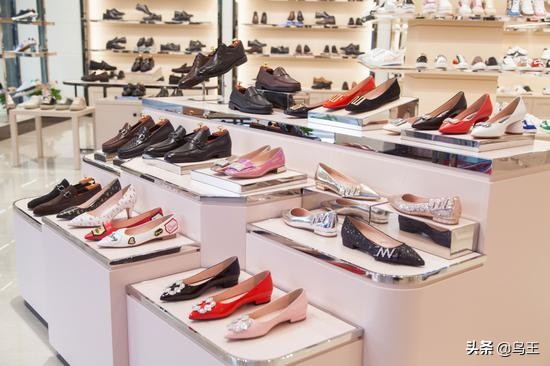 富贵鸟鞋春秋款男,鸟王鞋业林建忠