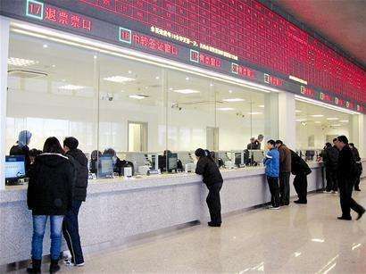 抢春运火车票能用加速包吗,春运抢票加速包真的有用吗