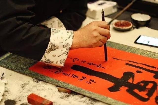 草根书法家叶根友,写了中国“梦”,马云电影《功守道》由他题字