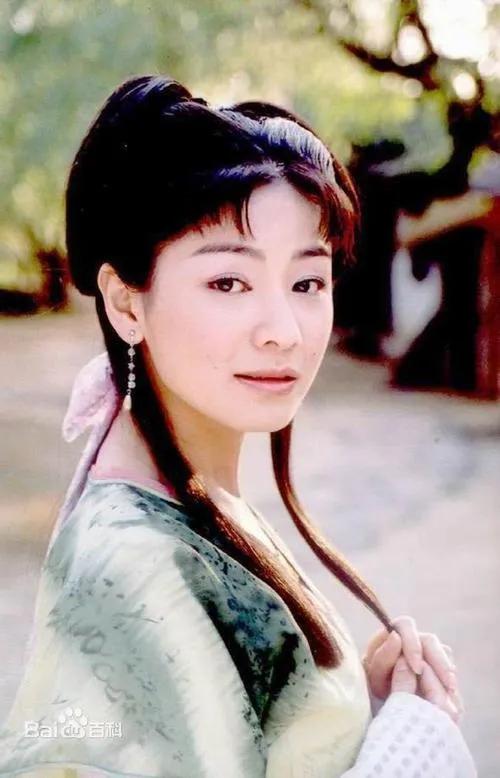 黄圣依还记得她演的七仙女吗,天仙配七仙女黄圣依身份暴露