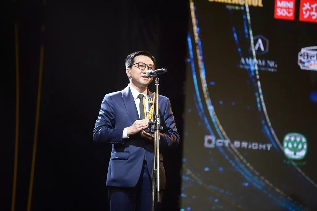 泰国风云人物中国颁奖典礼完整版,泰国2016年的风云人物大奖