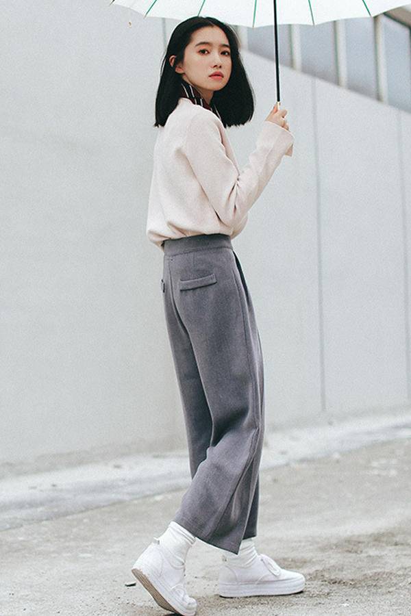 集齐这几款轻松玩转春装风格百变,让人眼前一亮的春装穿搭来啦