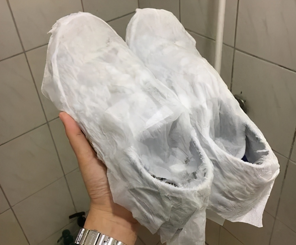 河马·球鞋、小白鞋清洗护理小知识