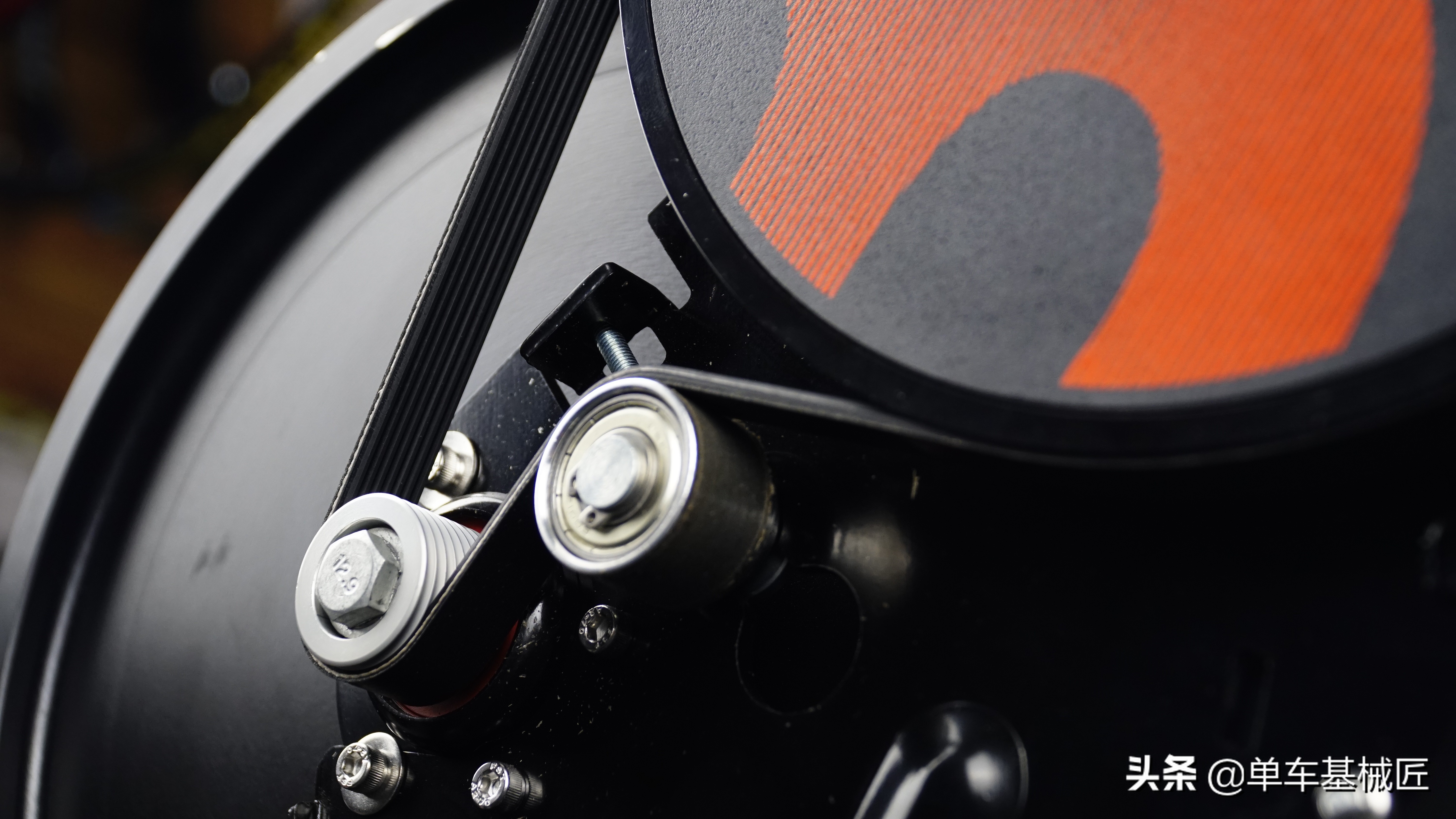 迈金t300蹬不动,迈金t300老款和新款的区别