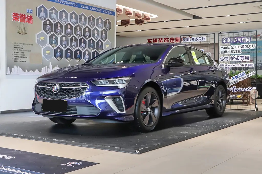 别克君威2.0t最新优惠价格,别克君威降价9万元