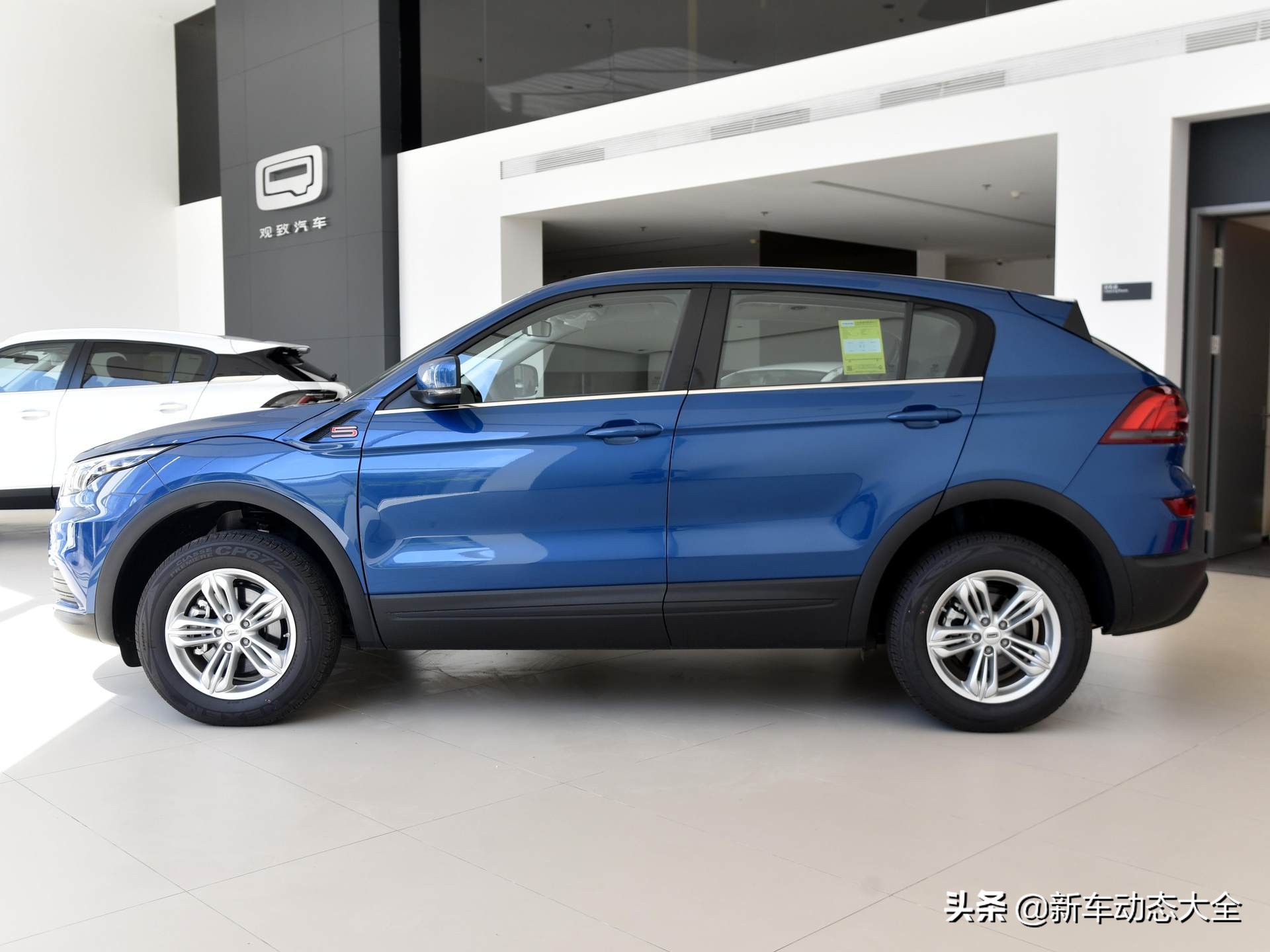 6.6L油耗1.6T精品SUV，配置不错皮实耐用，实拍观致5