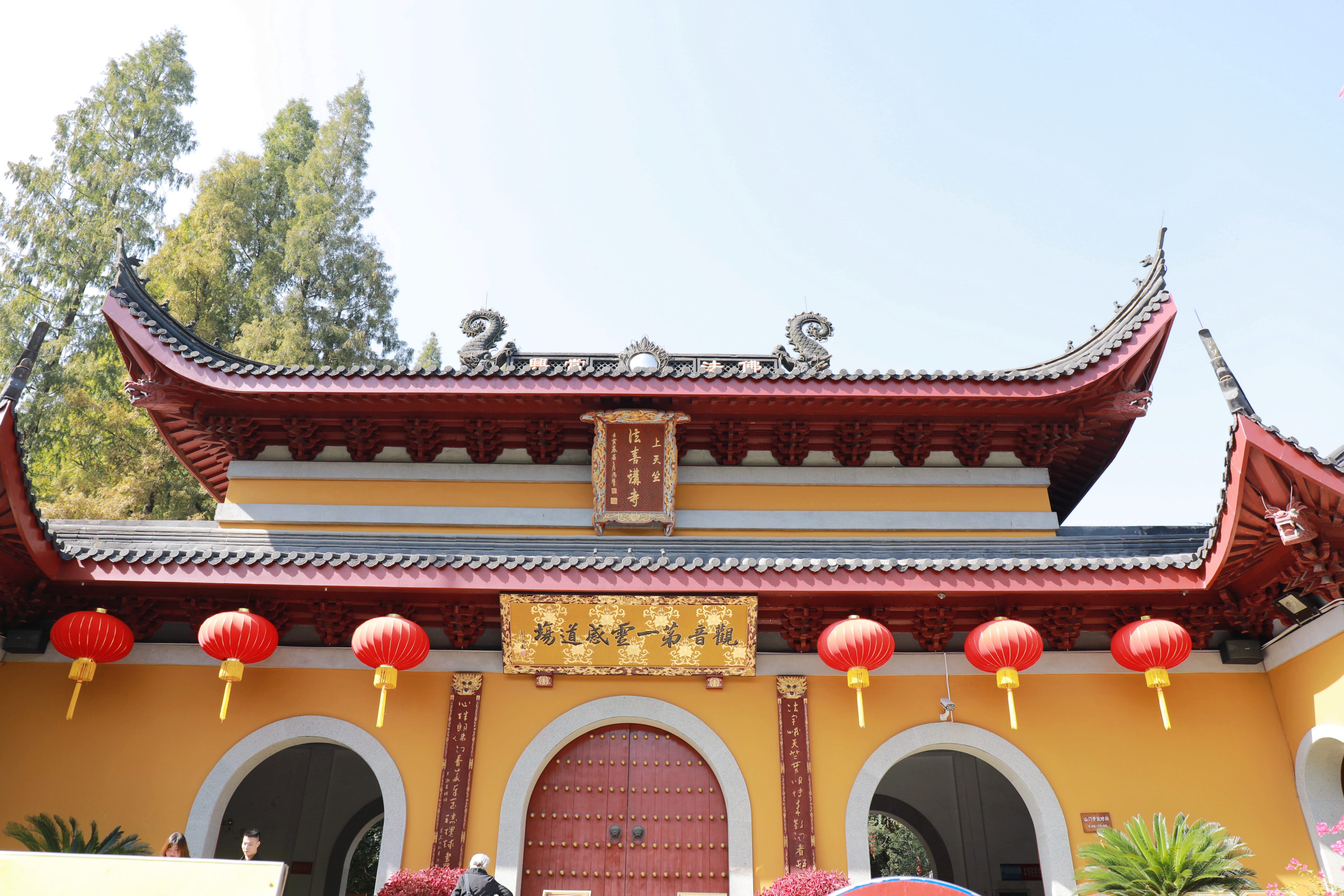 杭州有代表性纪念品,杭州最受年轻人欢迎的寺院