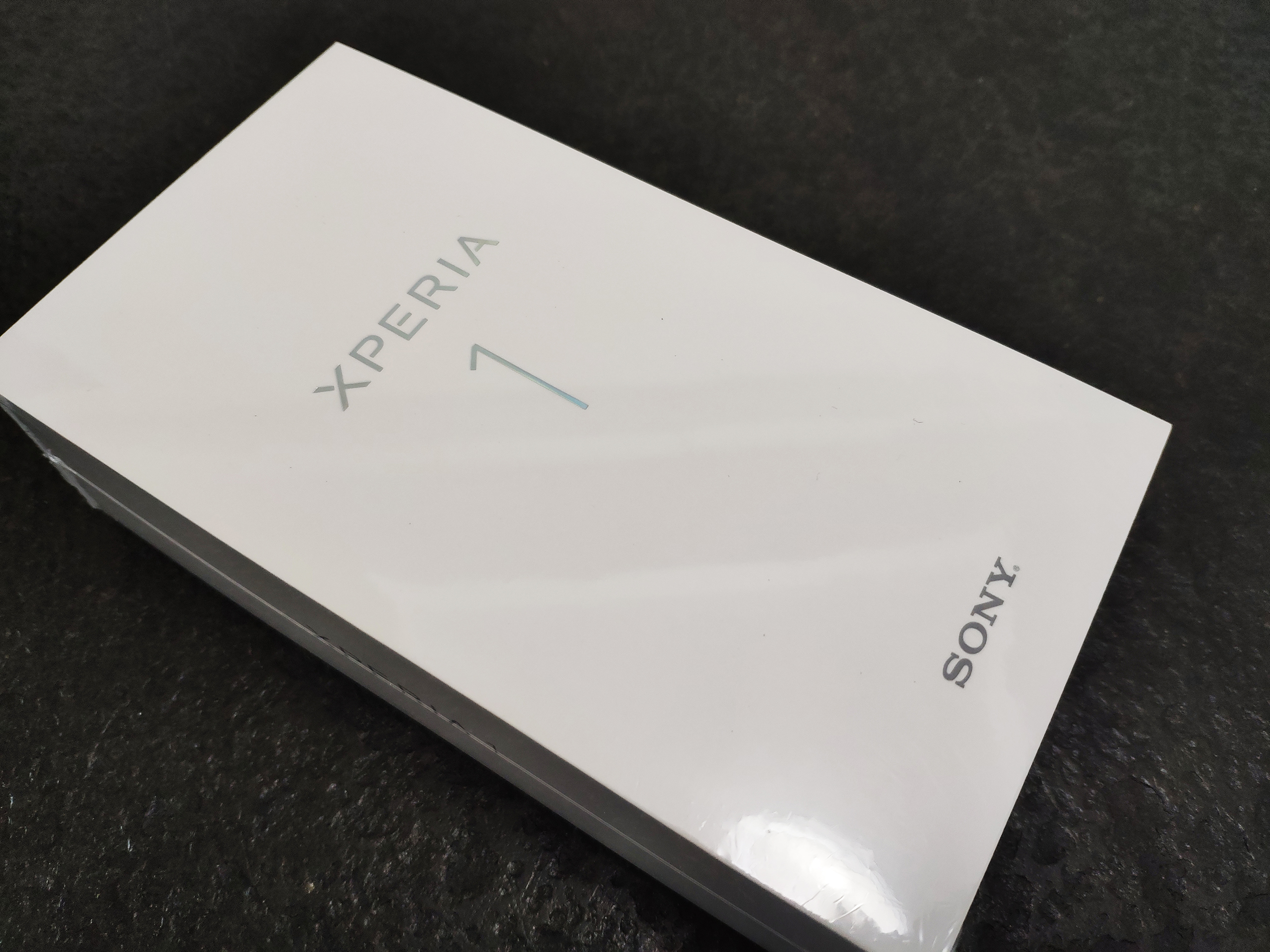 sony手机xperia1iii好用吗,索尼xperia1值得购买吗