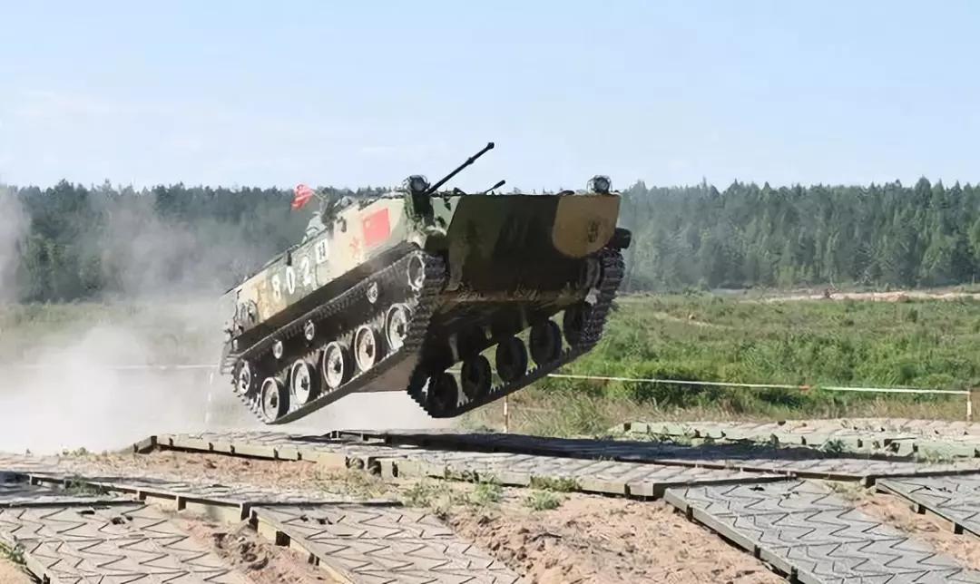 中国空降兵的装备有哪些,中国空降兵最新装备