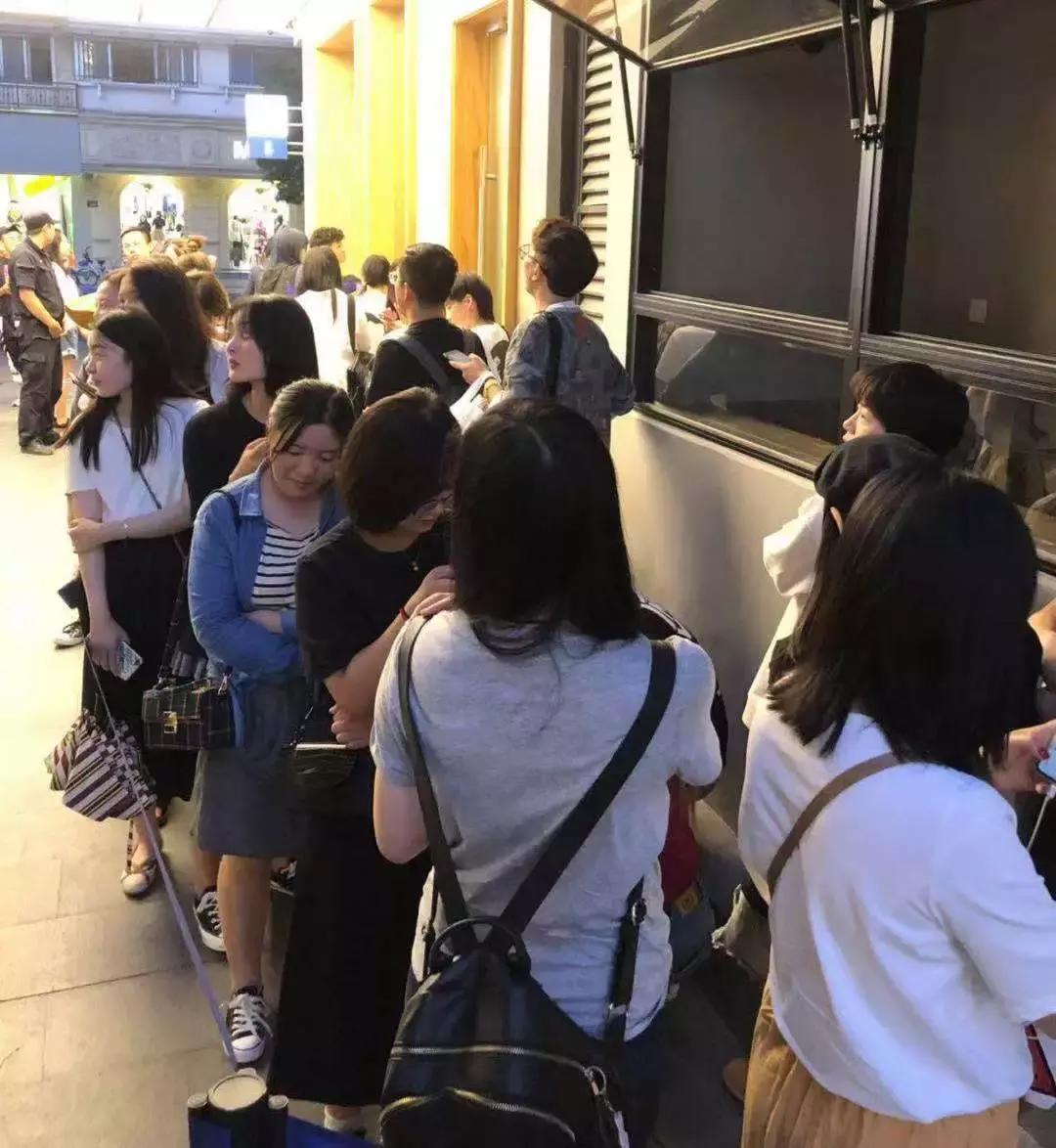 周杰伦代言的奶茶店有哪些,周杰伦同款奶茶是什么