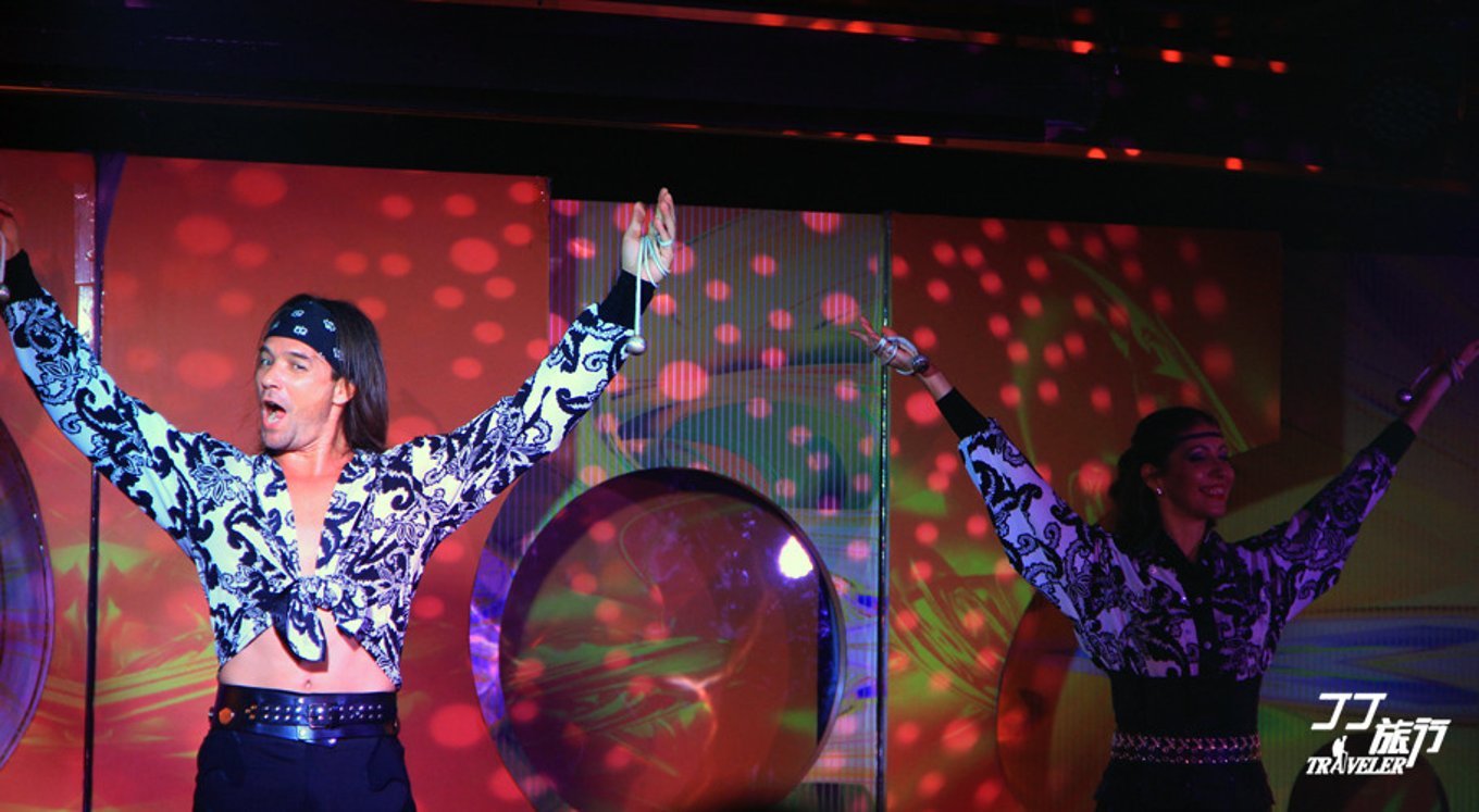 波澜不惊可以形容水面吗,描述海上邮轮的感觉