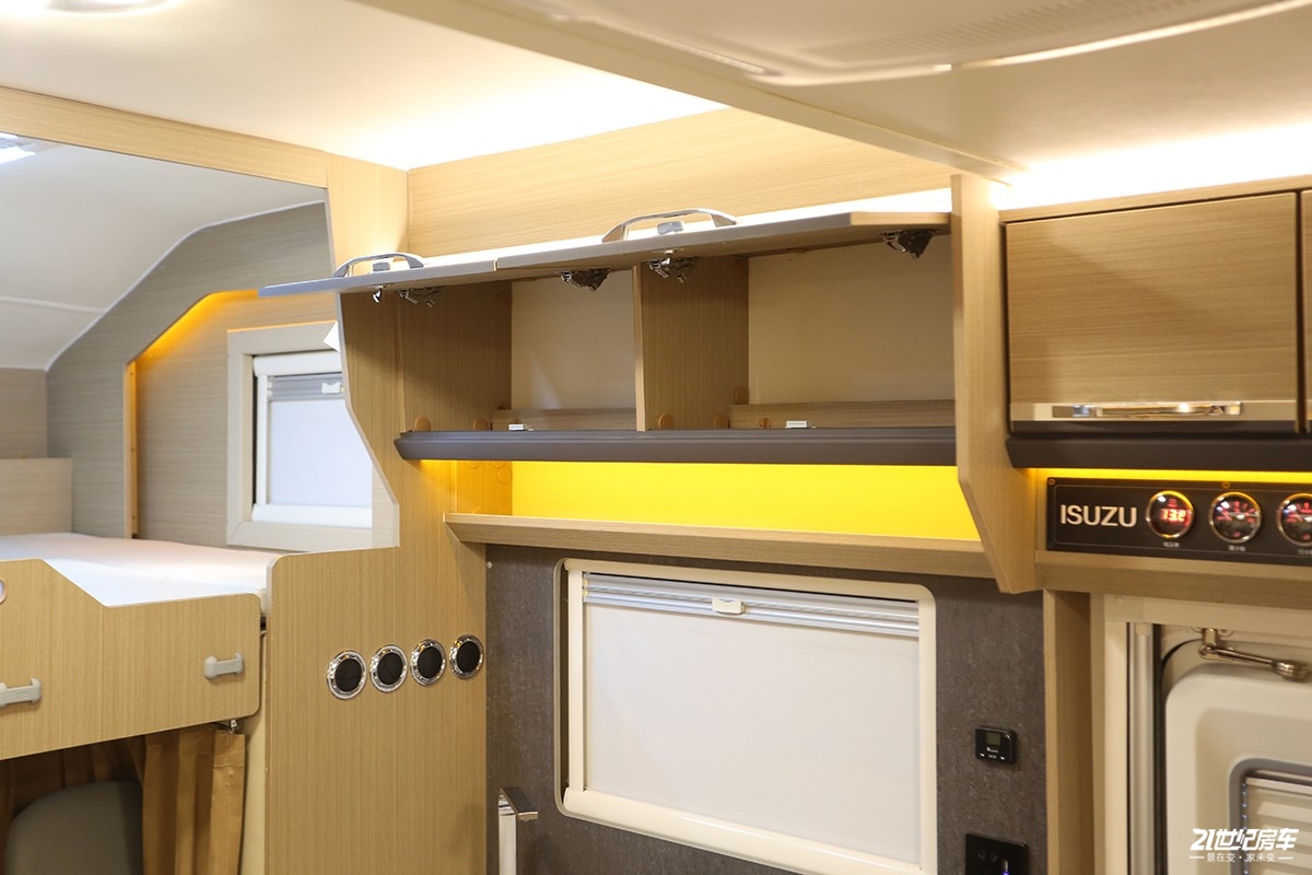 比房车大的房车,五十铃房车dmax升顶越野房车