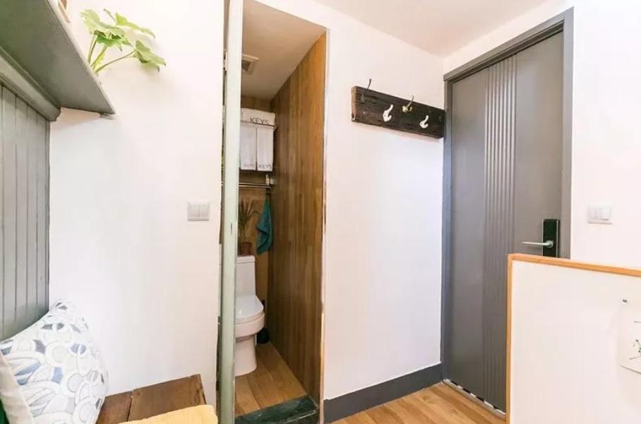 设计师24小时体验18平蜗居,10平米出租屋一个人的生活