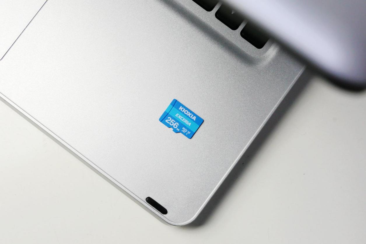 东芝和铠侠的固态硬盘哪个好,铠侠rc201t东芝