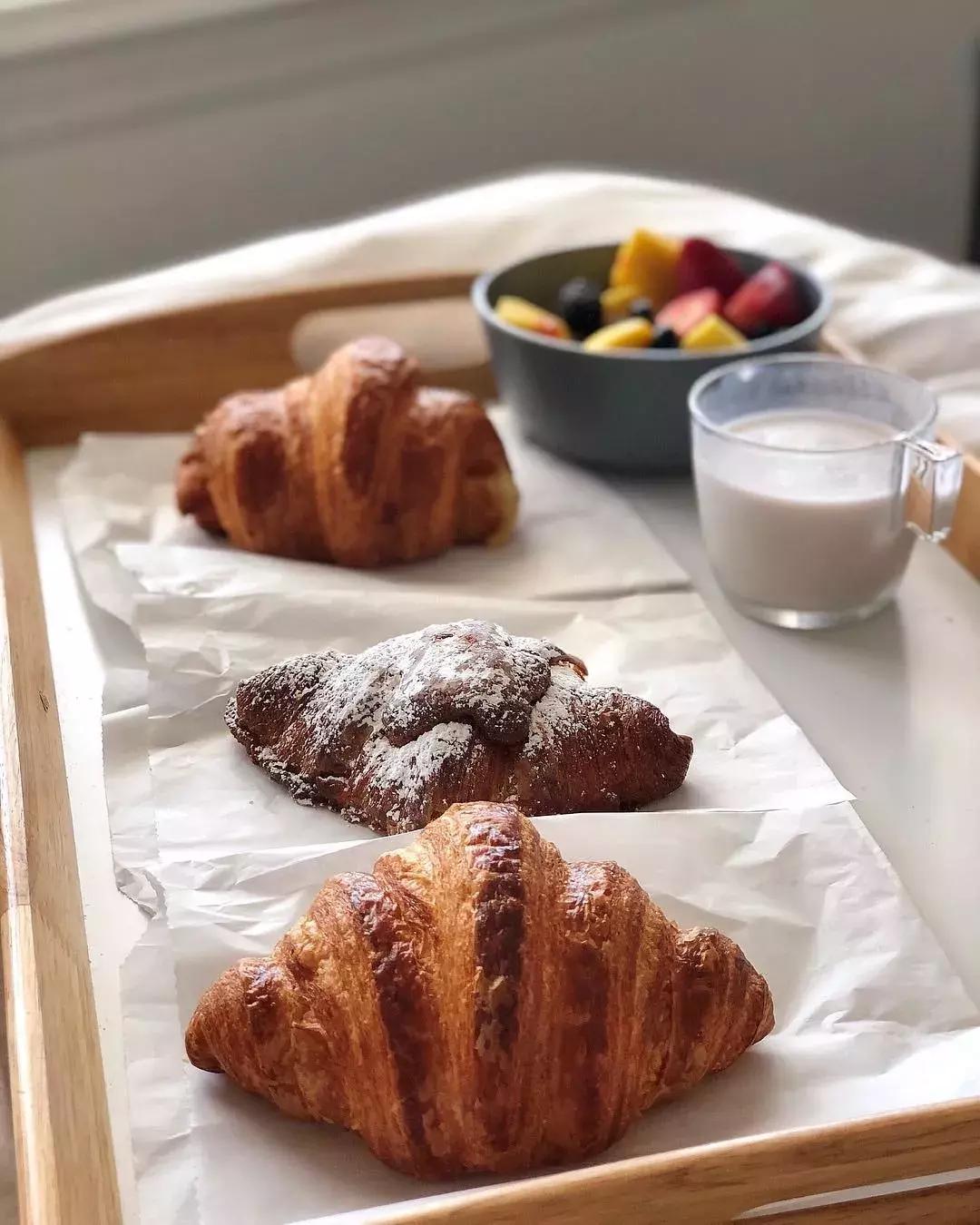 牛角包面包店,口碑最好的面包牛角包店