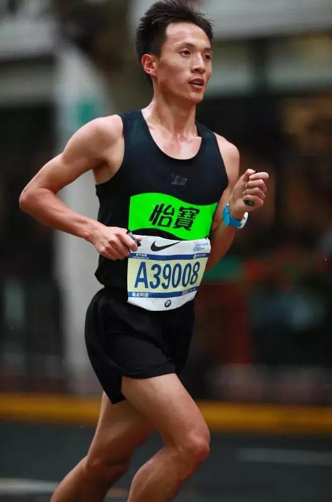 杨定宏董国建李子成同场,杨定宏李子成关系