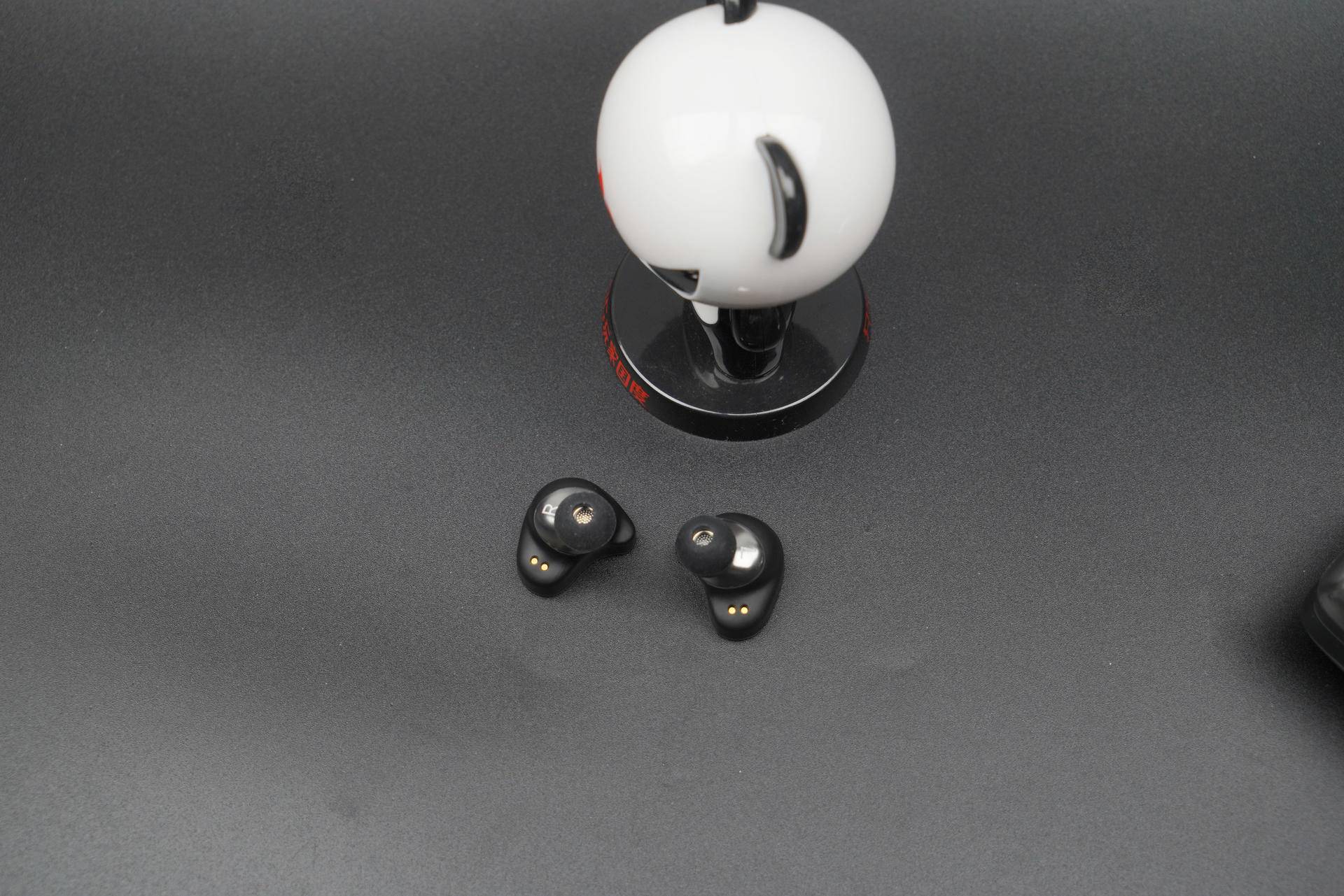 入门tws蓝牙耳机评测,tws8耳机评测