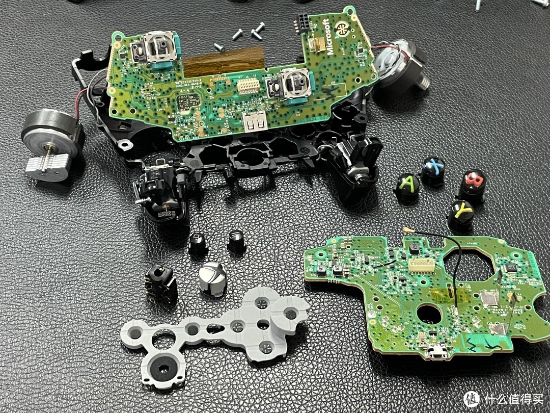 xboxones手柄摇杆维修,xboxone手柄左右摇杆太难按了