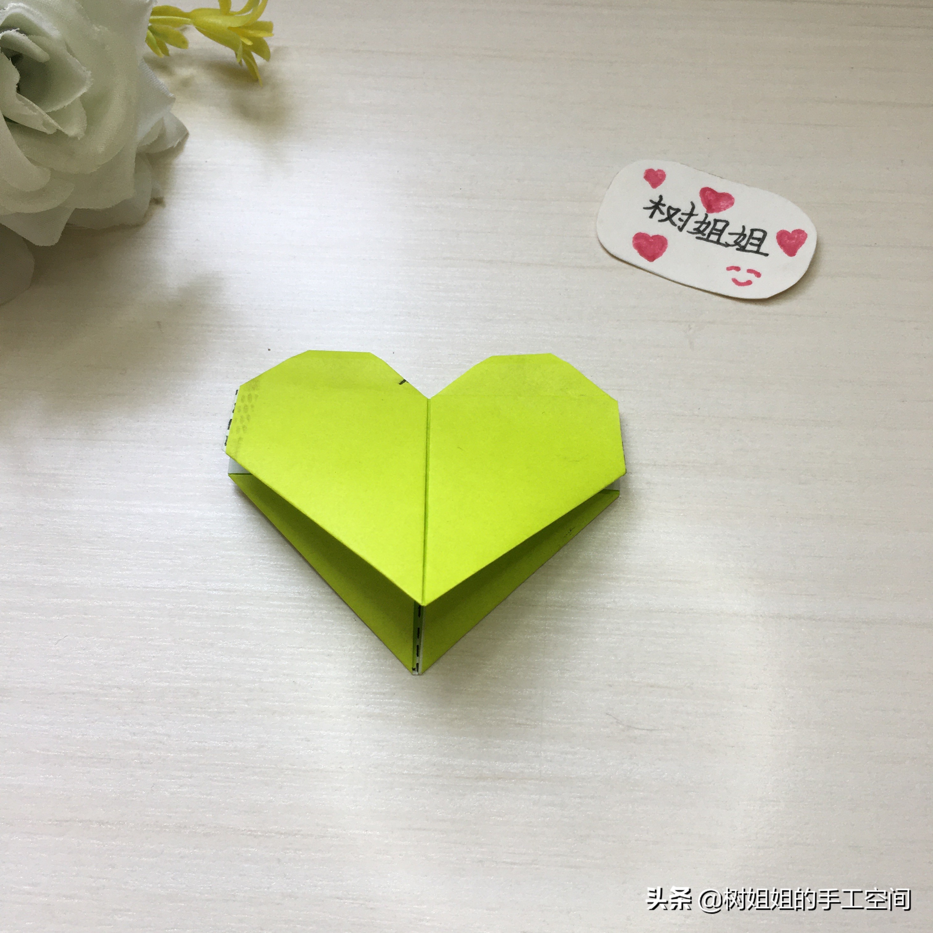 实用好看的书签折纸教程,折纸爱心书签大正方形纸