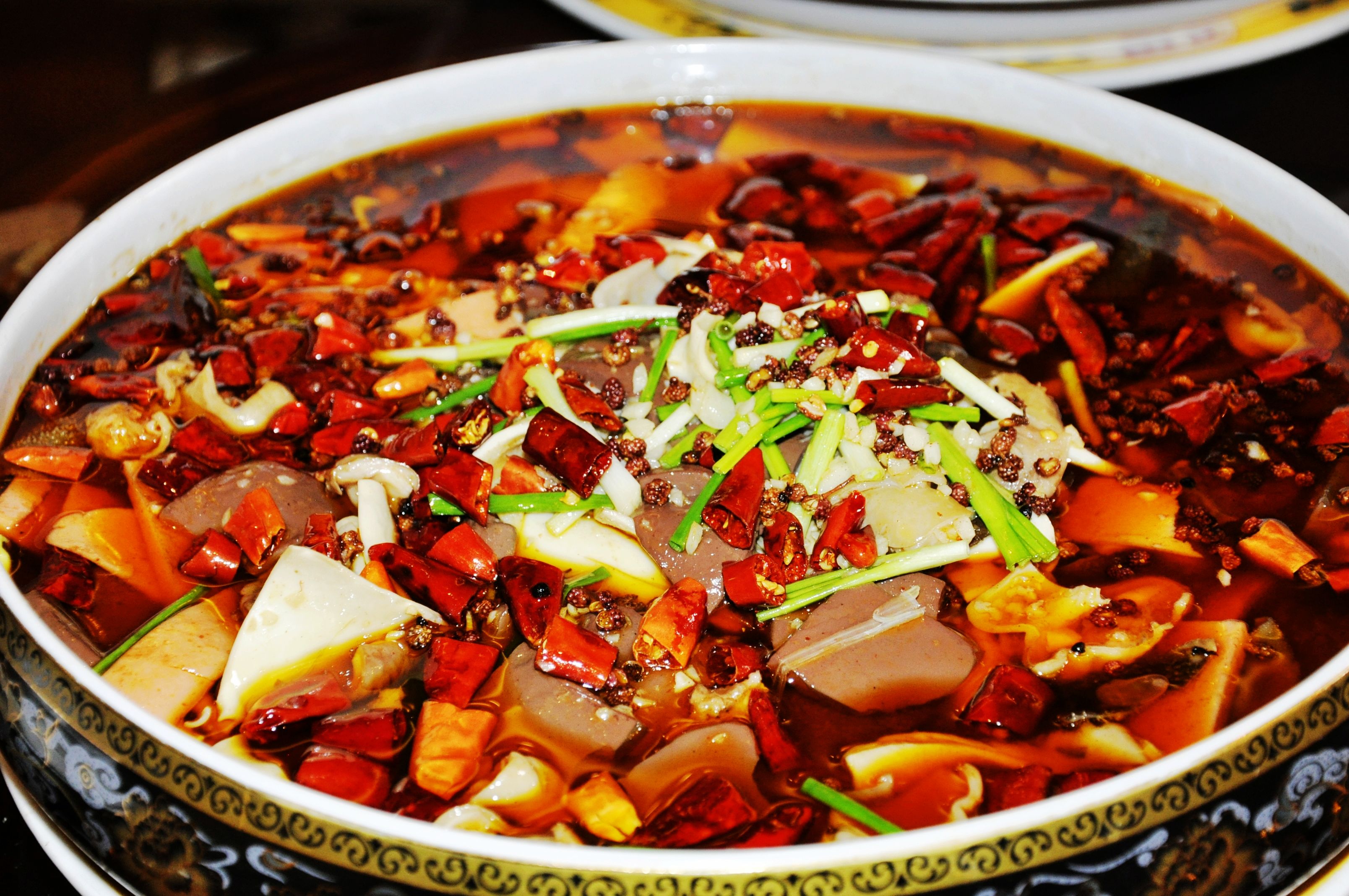 龙门阵牛油冒菜,成都市井小吃冒菜