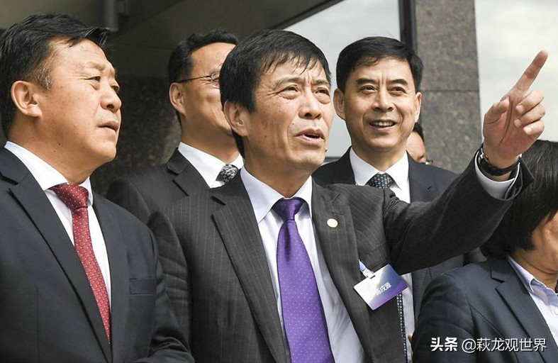 杜兆才送战友踏征程！陈戌源始终不提国足目标，续约李铁实为一计