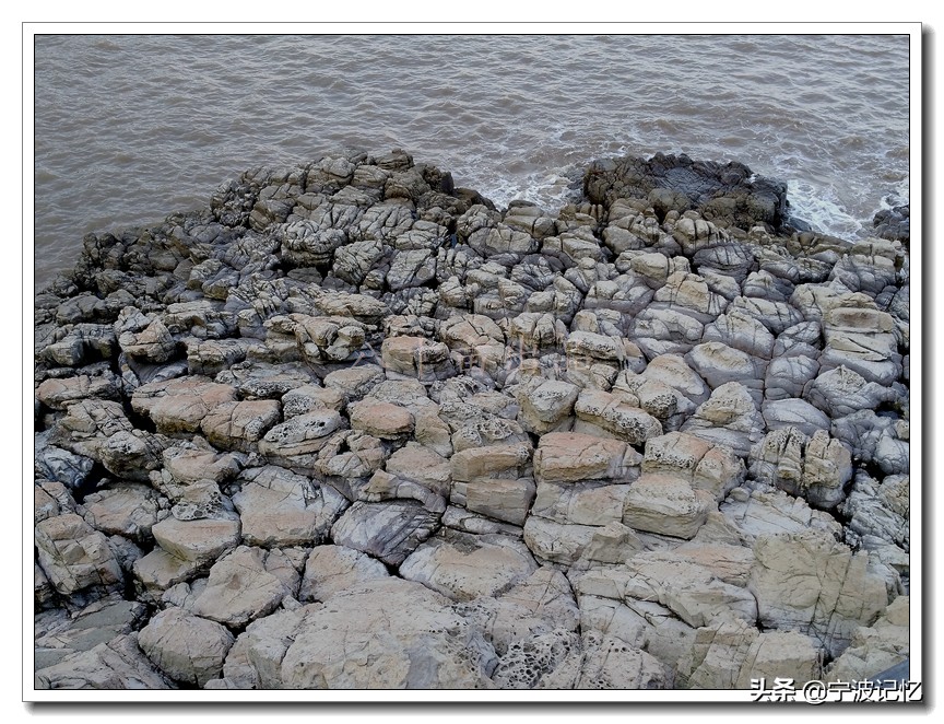 宁波象山花岙岛石林游玩攻略,象山花岙岛火山峰玻璃栈道掠影