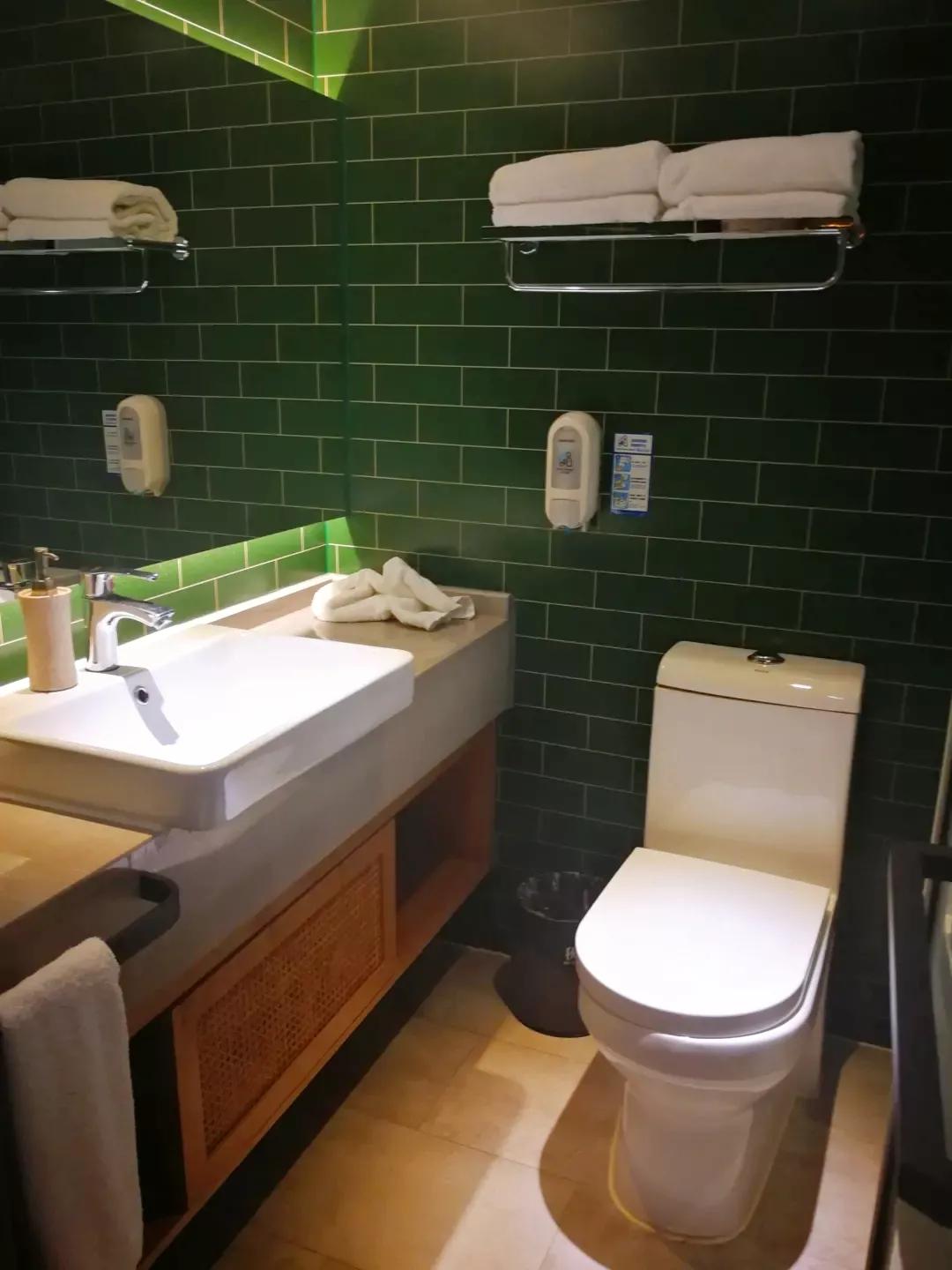 春熙路黄金地段,成都春熙路希尔顿欢朋酒店