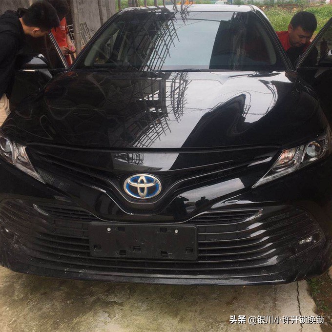 19年款丰田凯美瑞丢了钥匙怎么办?更专业的解决车钥匙丢失问题