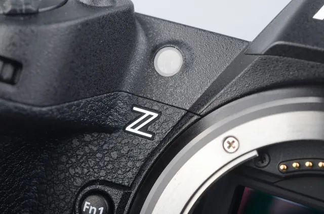 灏煎悍z100-400璇勬祴,灏煎悍z70-2002.8s