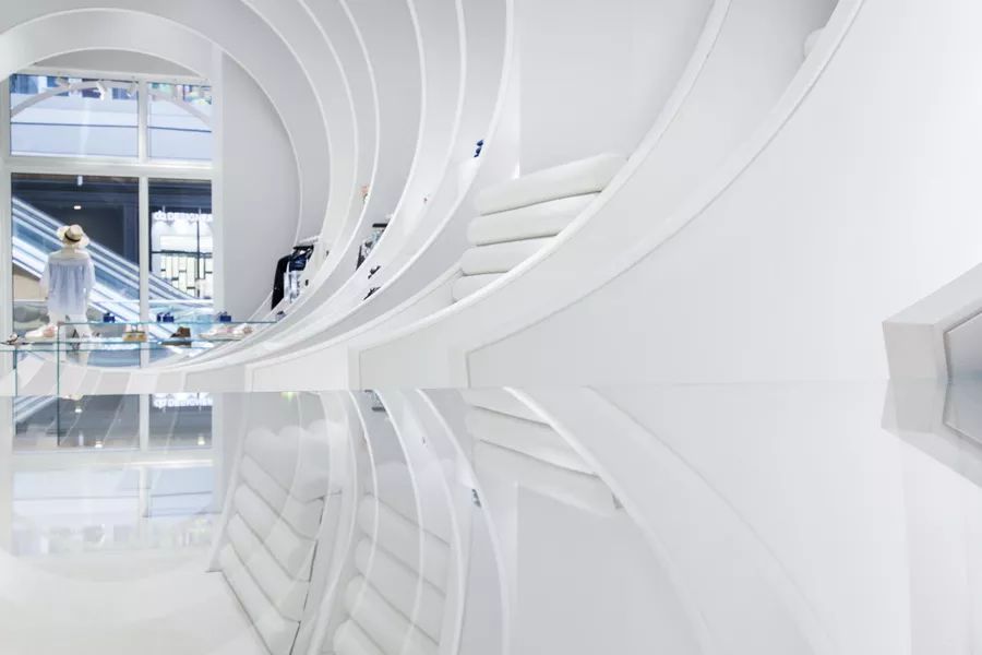 85、90后的妈妈最爱带孩子逛的童装店竟然是这样？