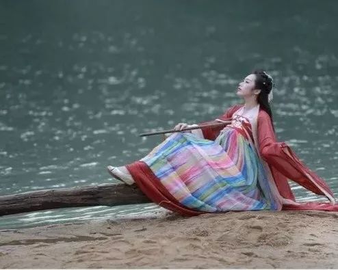 诗歌我多想见到你远方的亲人,诗歌我多想