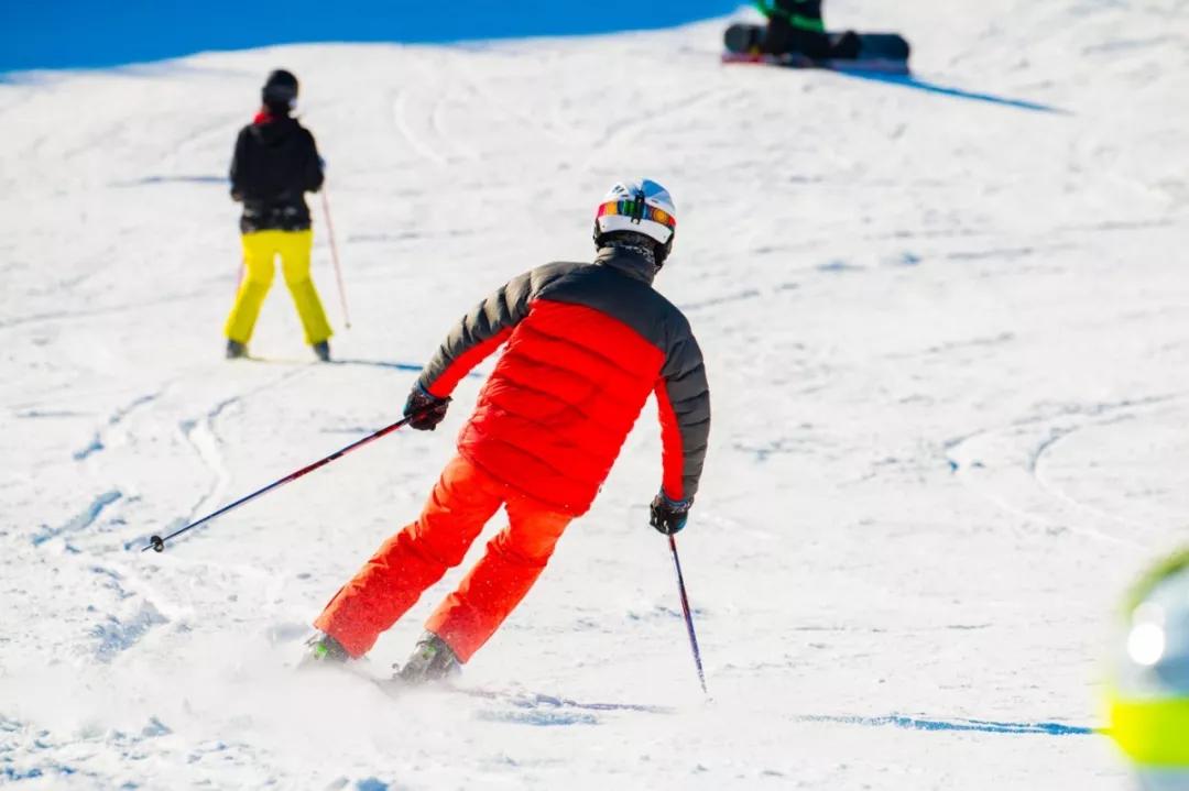 薛家寨照金国际滑雪场,热雪奇迹滑雪场高级道