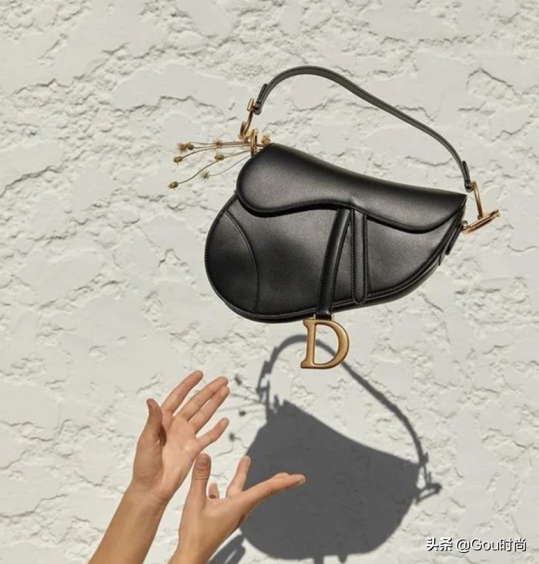 迪奥香奈儿lv为什么这么贵,香奈儿新款女包涨价