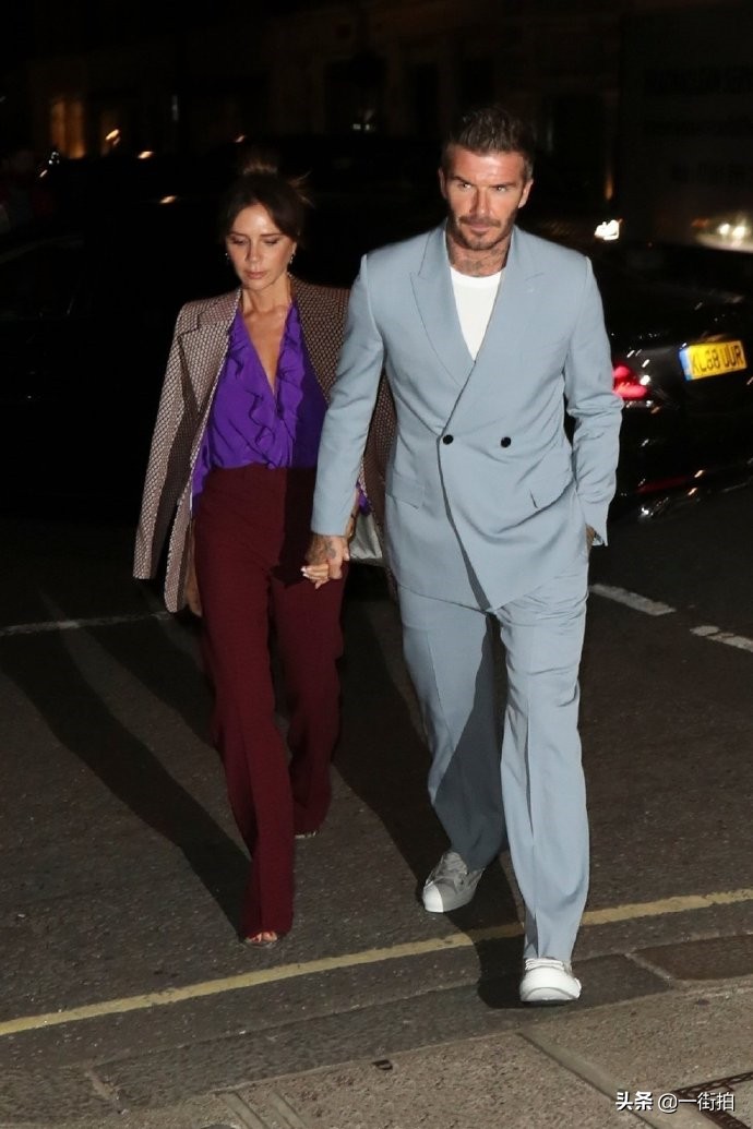 贝克汉姆晒与贝嫂红毯秀,贝克汉姆全家出街颜值爆棚