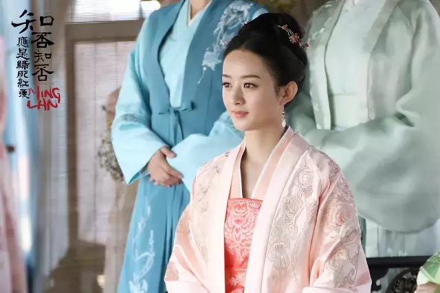 奔驰女车主担心维权成错误示范,奔驰女车主维权用社会学的知识