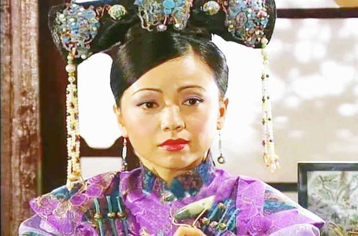 如懿传魏嬿婉头饰盘点,如懿传里面的魏嬿婉为何穿龙袍