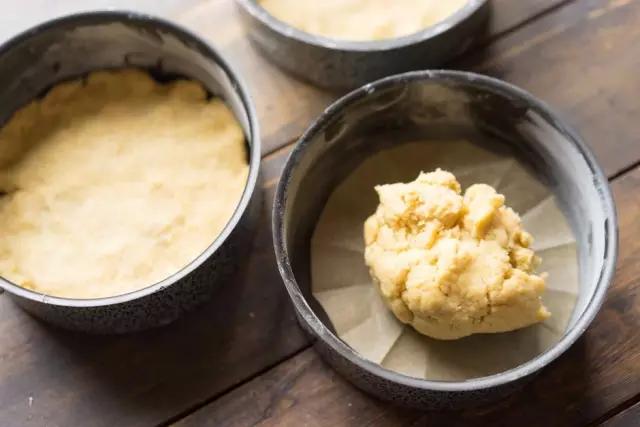 不用裱花的蛋糕图片,家庭版蛋糕造型没有裱花