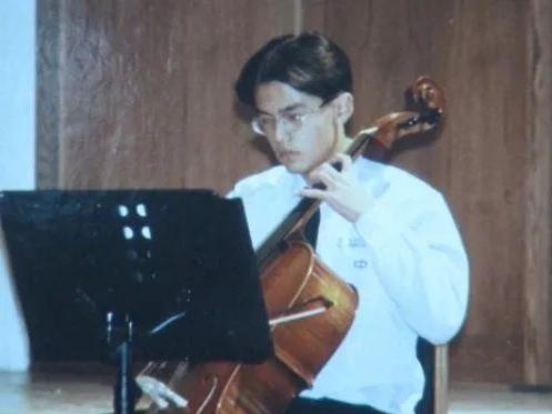 周杰伦在哪遇见了昆凌,周杰伦几时与昆凌交往