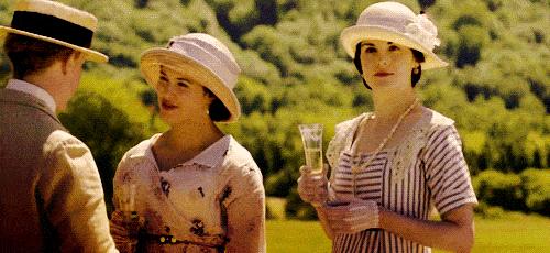 等发工资了去买双鞋,等发工资了买双鞋