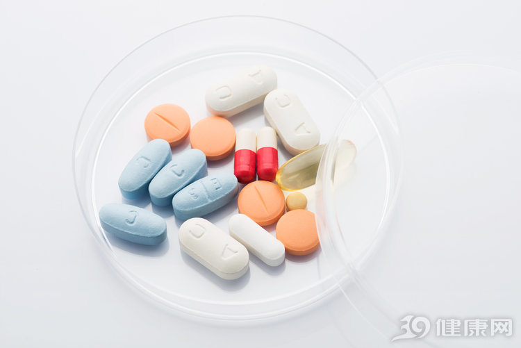 专家谈治疗痛风,辟谣治痛风有千年秘方