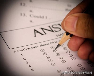 英语中表示方向用哪个介词,英语表示方位的介词和短语