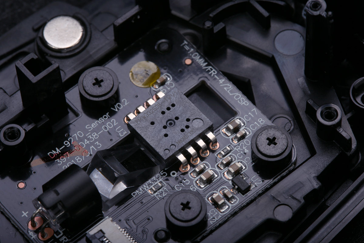 鼠标dpi高好还是低好打游戏,鼠标dpi跟游戏快慢有什么关系