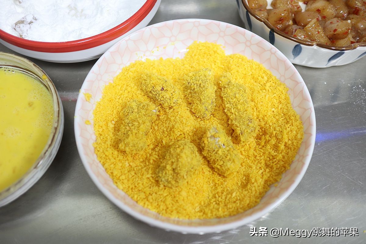 不用一滴油也能吃到健康美味炸鸡,自制肯德基炸鸡翅炸薯条