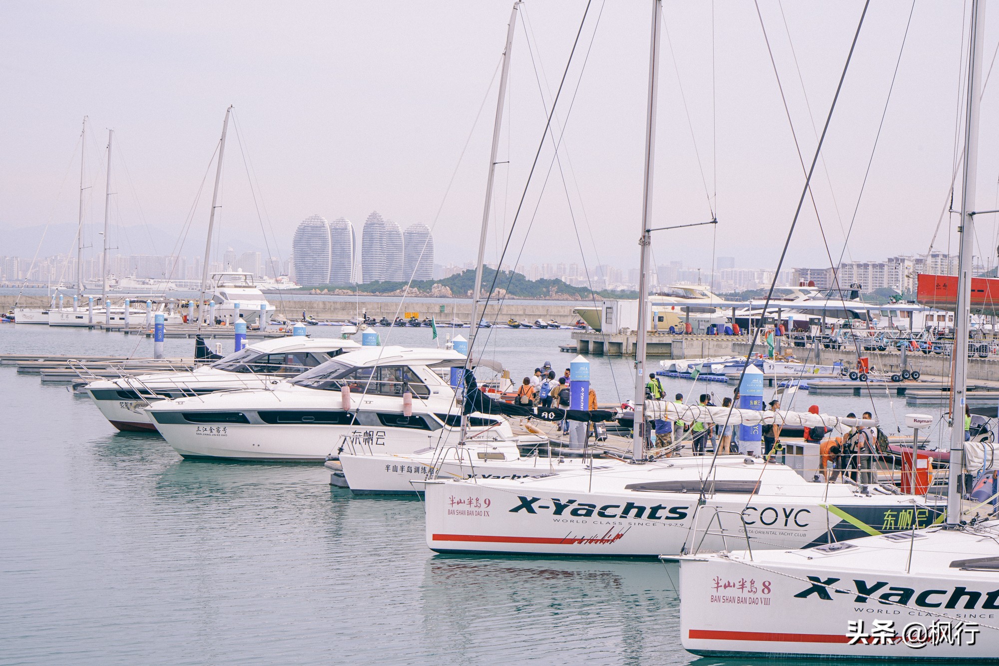 被猴子袭击，门票昂贵，拍照被轰，被我全程吐槽的三亚到底值不值