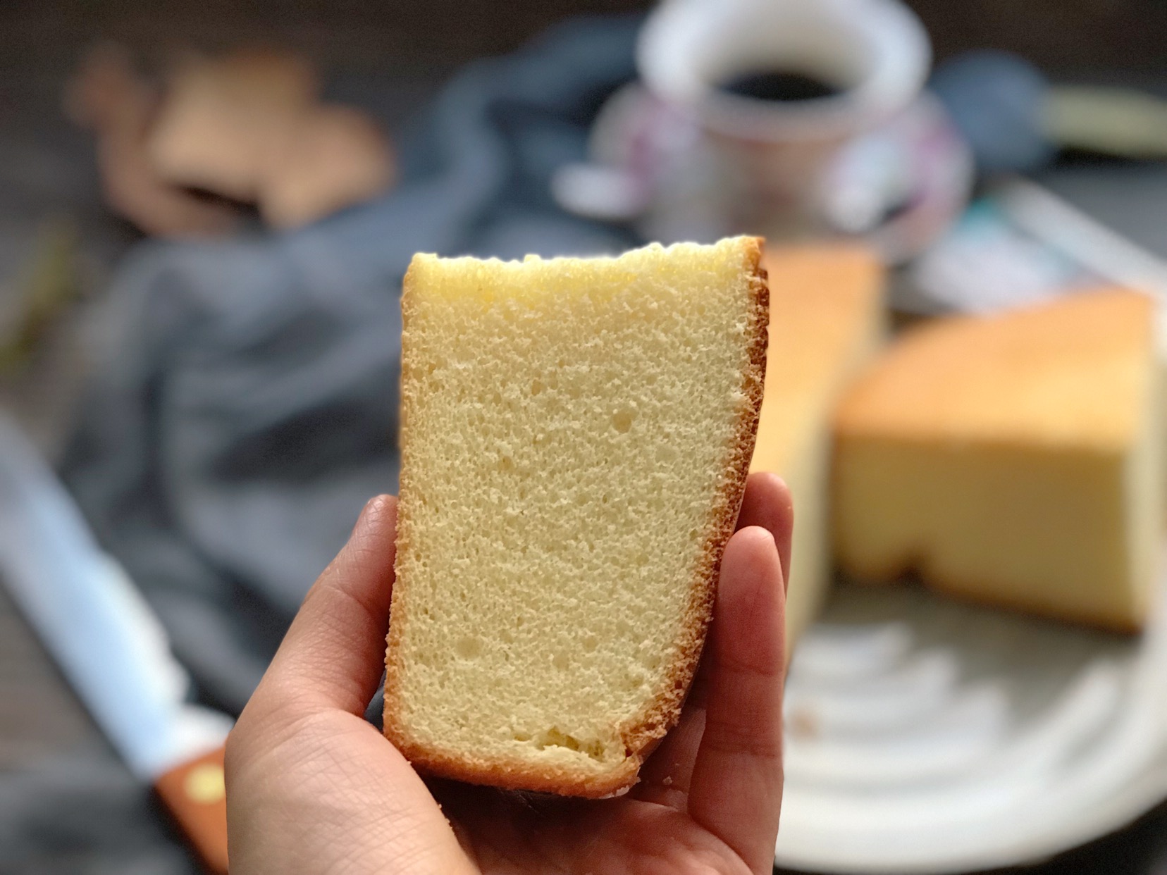 生日蛋糕胚快速烤法,生日蛋糕胚怎么做才不会塌陷