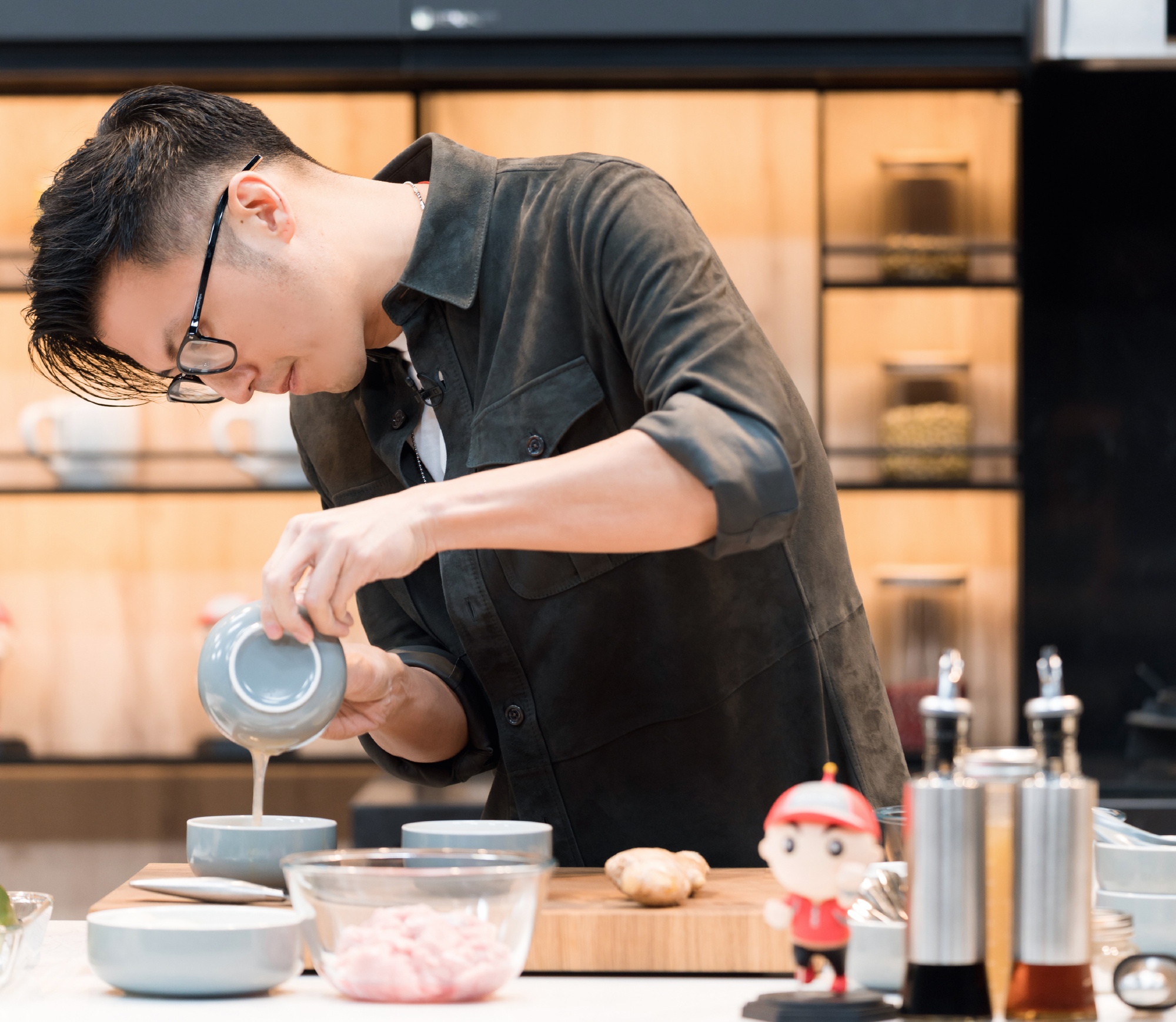 王菲和谢霆锋在一起几年,王菲和谢霆锋是哪年在一起