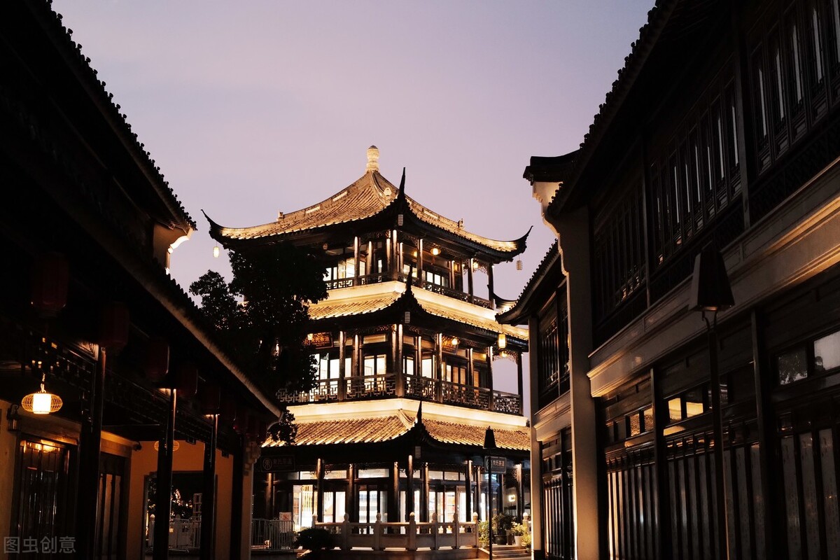 令人捧腹的搞笑类小说推荐,设定清奇有创意的小说