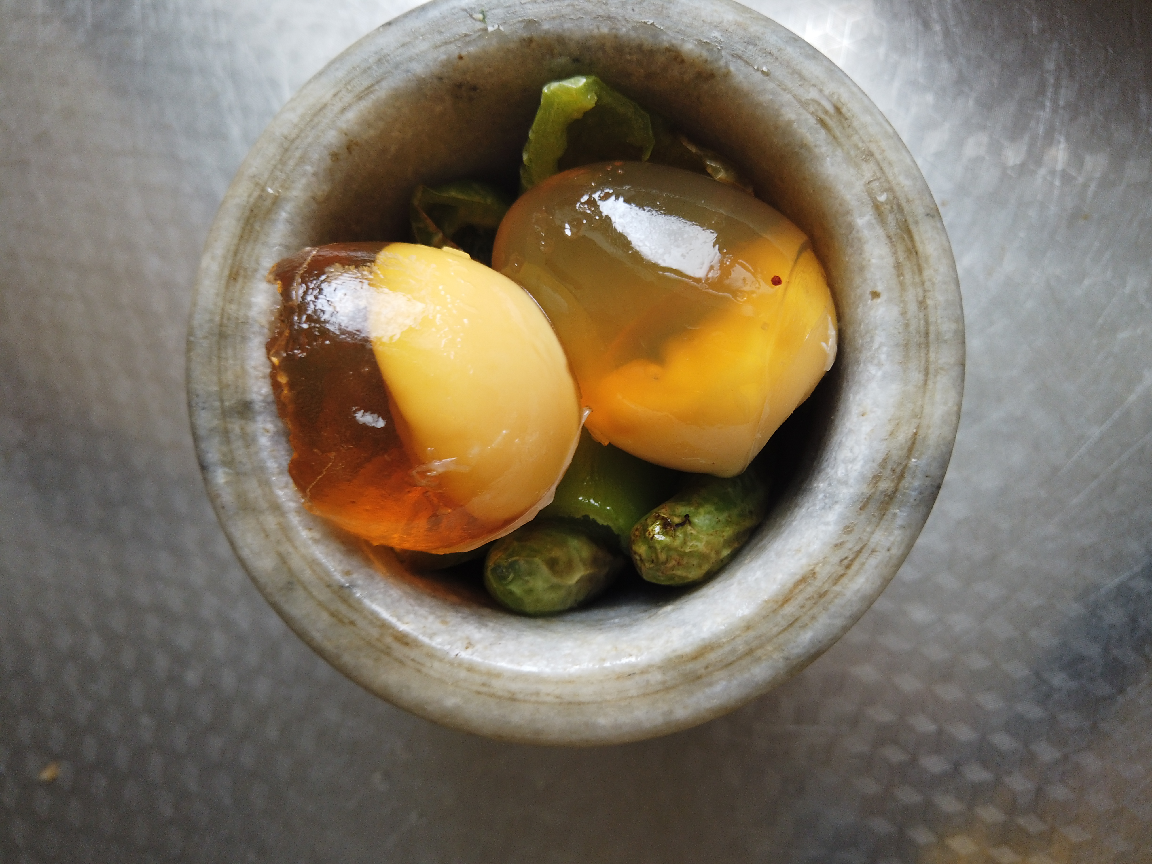 擂椒变蛋属于什么制作方法,擂辣椒茄子变蛋的正宗做法