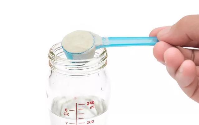 挑奶粉看哪些指标,宝宝肠胃不好怎么挑奶粉