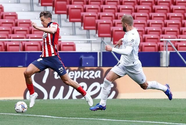 成功保西！恢复四后卫轻取韦斯卡，六边形神级表现引球迷称赞